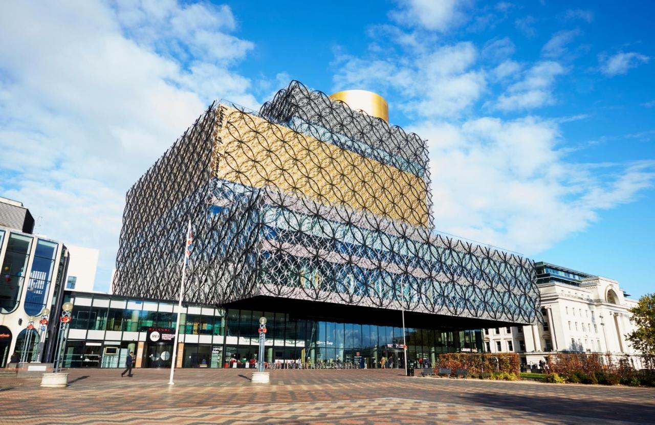 Tudors Esuites House City Centre Netflix Birmingham Extérieur photo