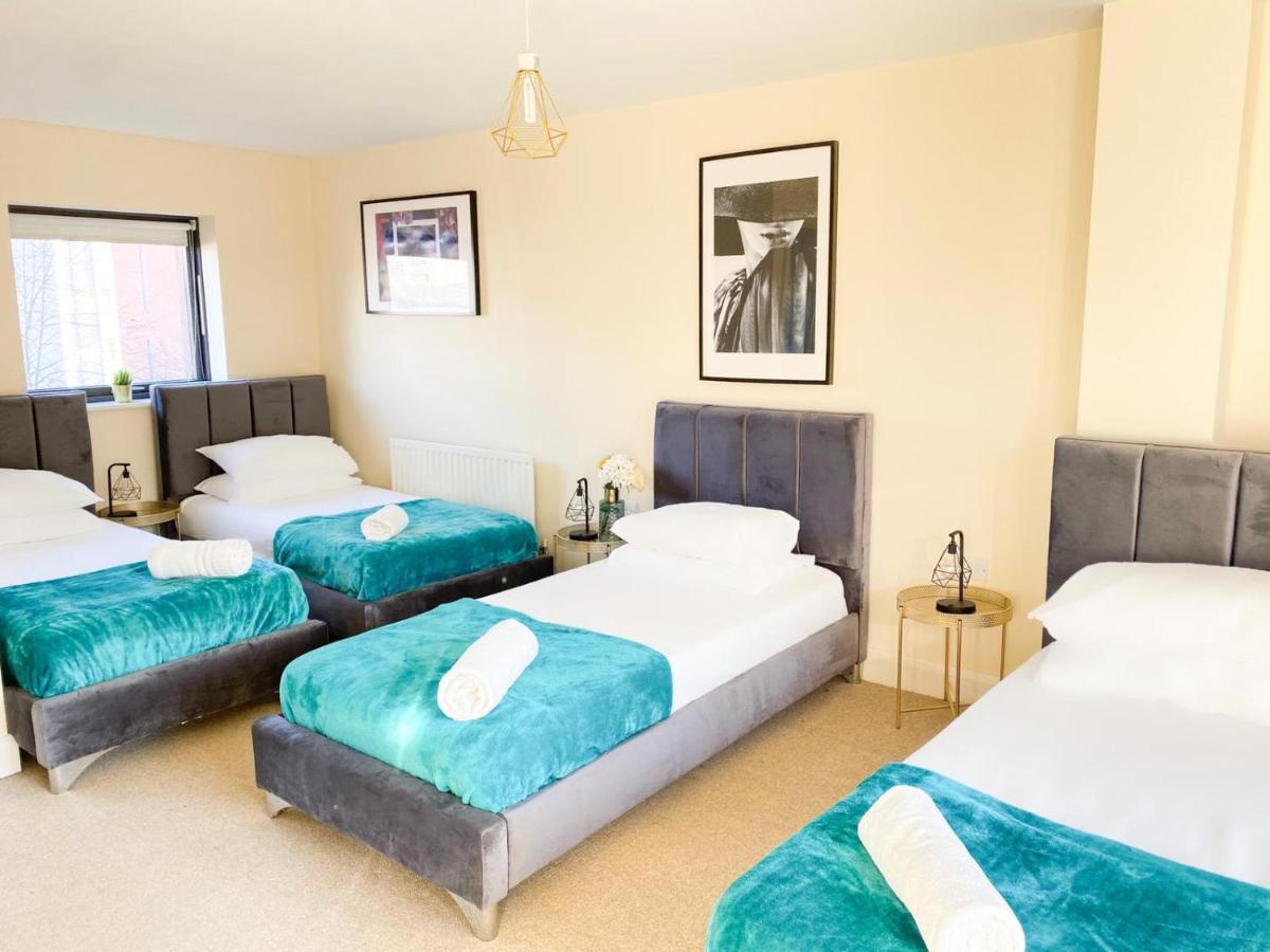 Tudors Esuites House City Centre Netflix Birmingham Extérieur photo