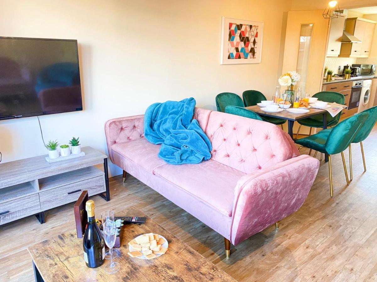 Tudors Esuites House City Centre Netflix Birmingham Extérieur photo